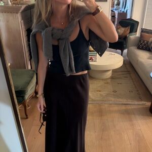 Meet your Posher, Ella